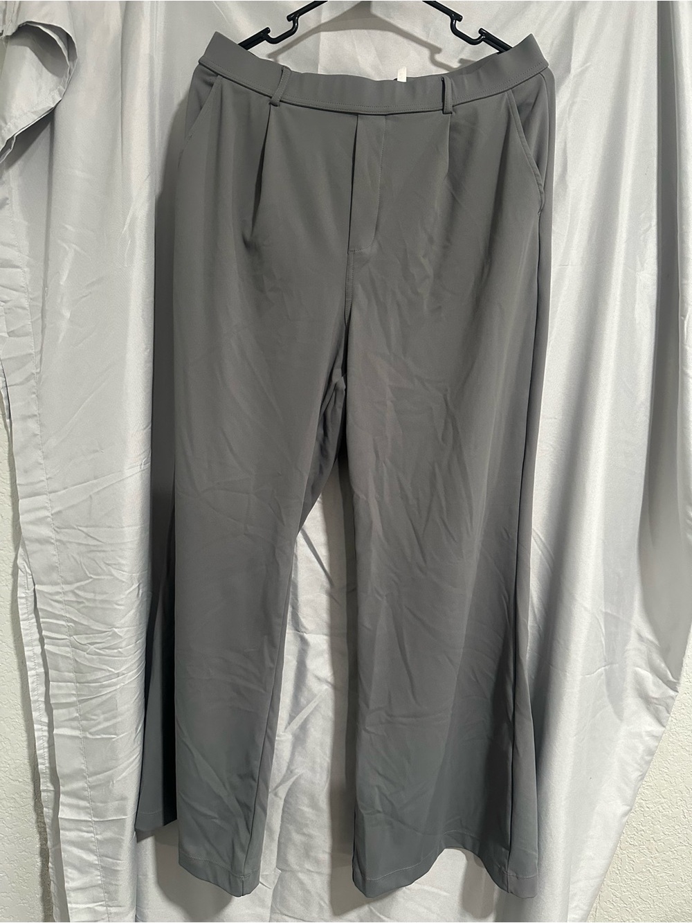 HALARA Gray Wide-Leg Dress Pants
